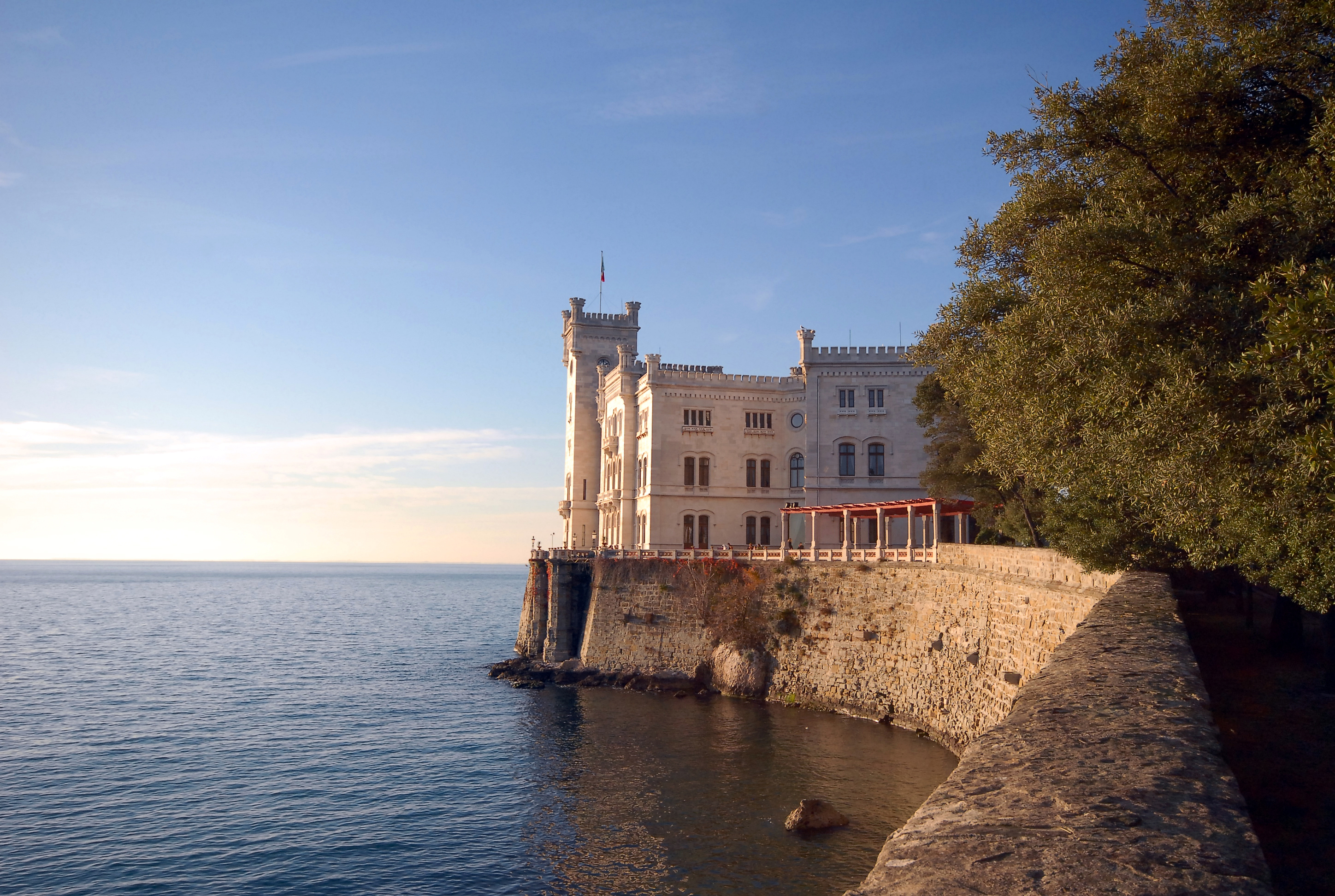 Un museo al mese - Trieste, Miaramre - facciata